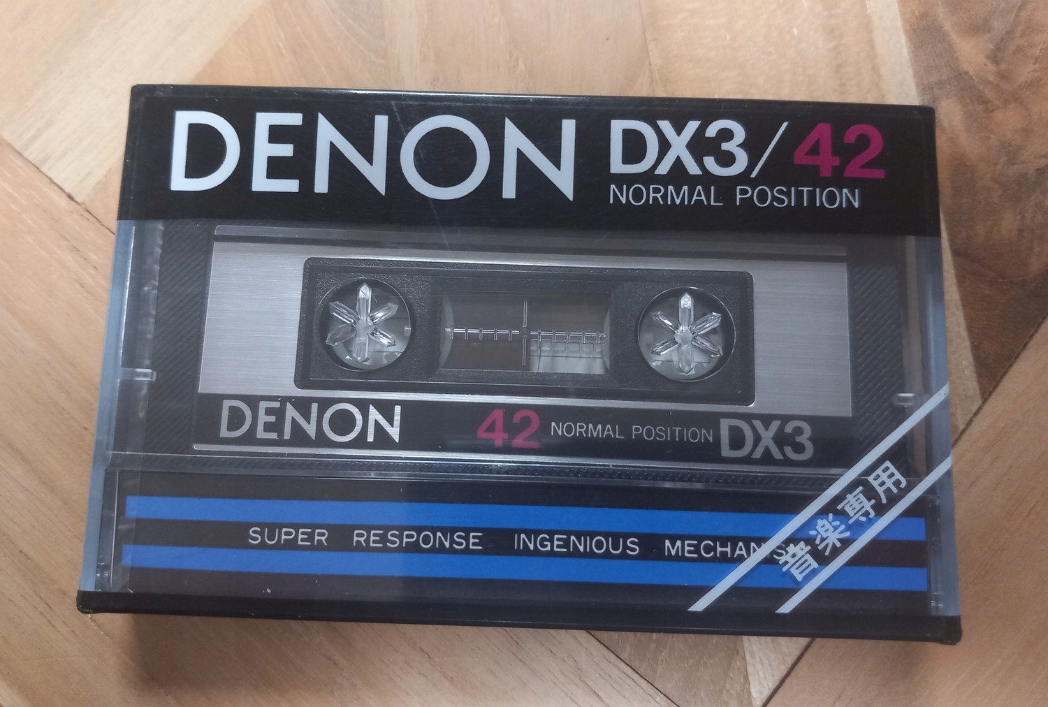 Denon DX3 42 Kazeta magnetofonová