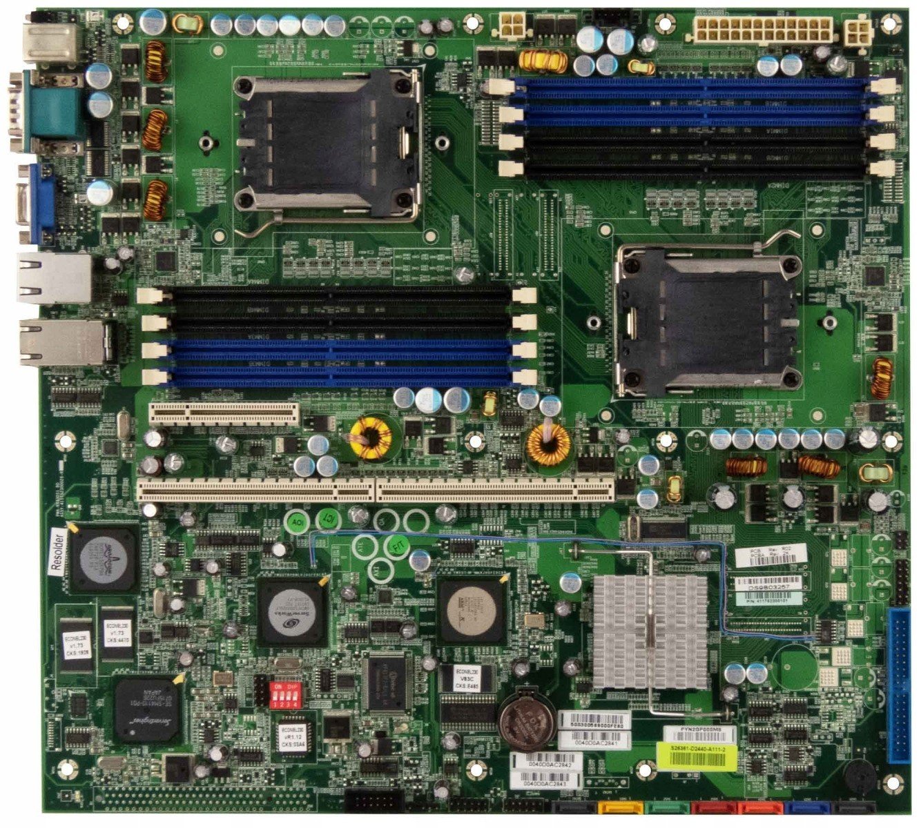 Fujitsu S26361-D2440-A11-2 s.1207 DDR2 PCIe