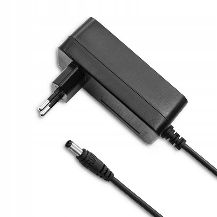 Qoltec Zásuvný zdroj 45W 15V 3A 5.5*2.1