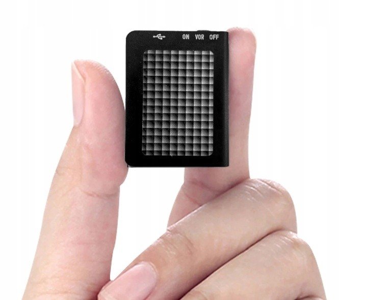 Špionážní diktafon mini 32GB hlasová aktivace