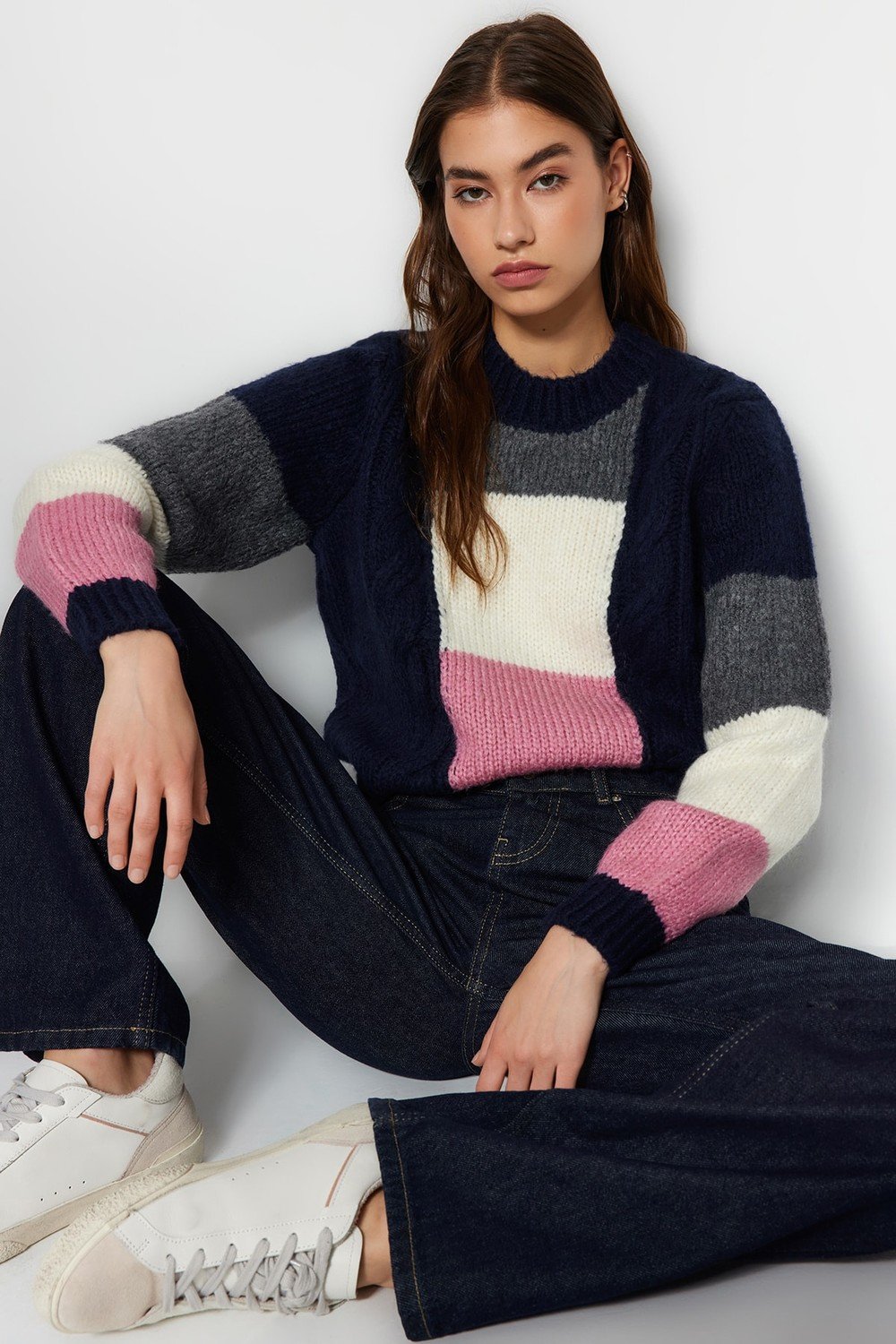 Trendyol Sweater - Dark blue - Regular fit