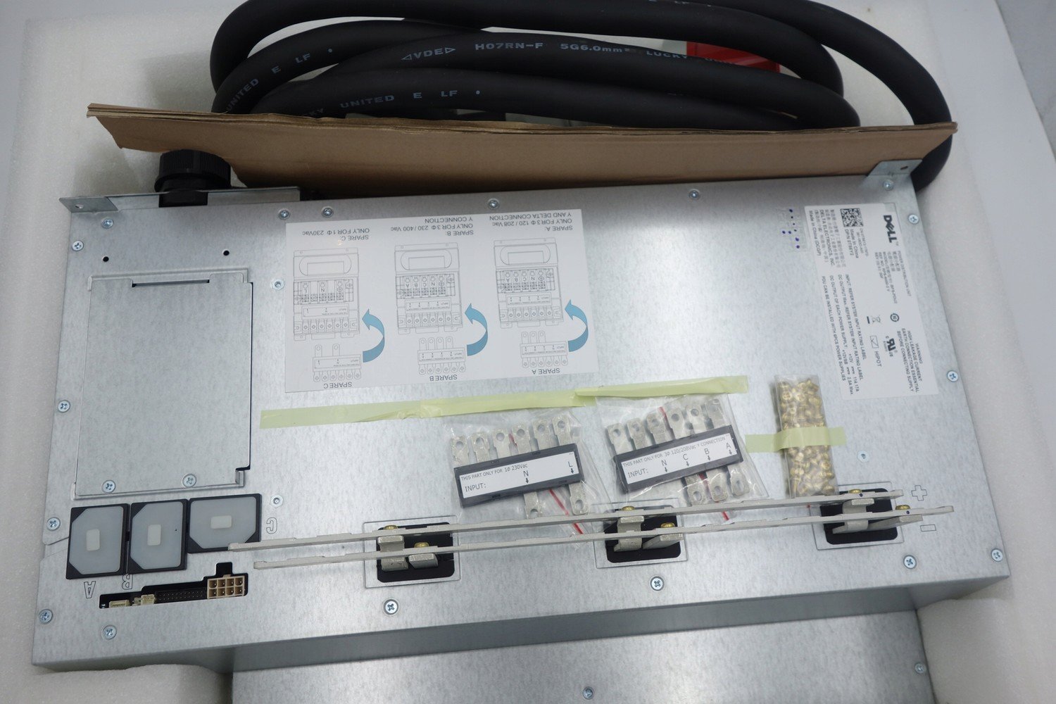 Dell BFS-PDU2 230/400 V 20 A Pdu K77FW