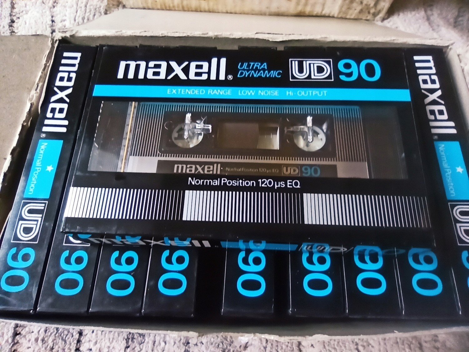 Maxell Ud 90 1982r Nová Japonské vydání-1ks