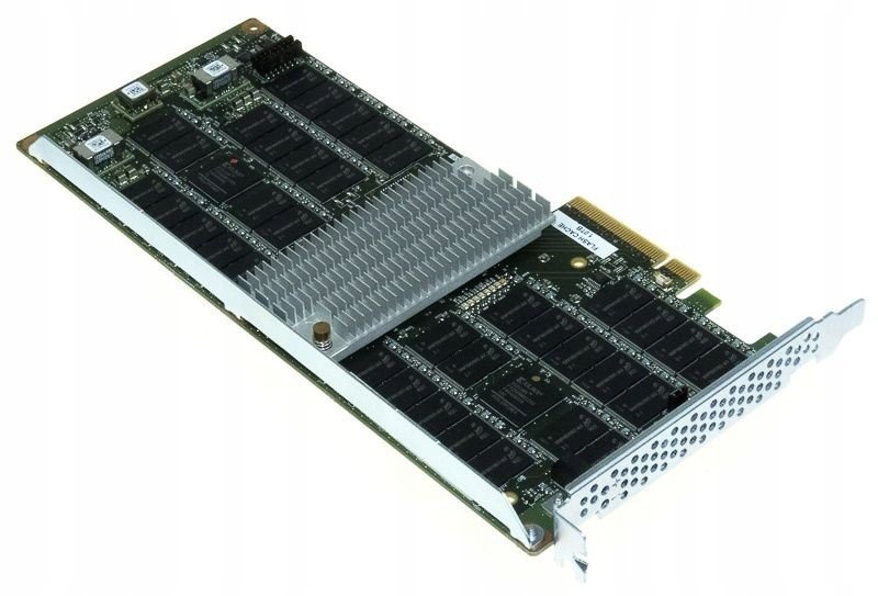 NetApp X1972A-R5 Flash Cache 1TB PCIe 111-00709+E1