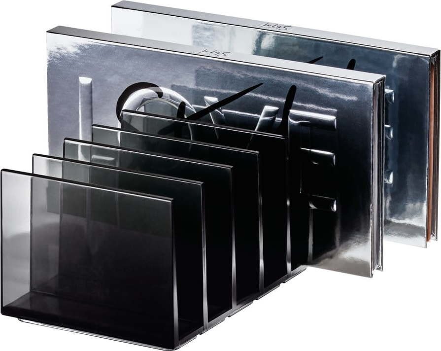 Matně černý koupelnový organizér na kosmetiku z recyklovaného plastu Palette Station – iDesign