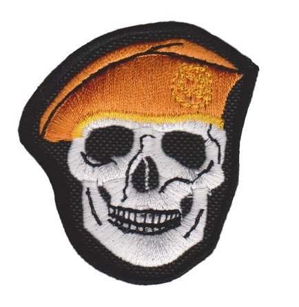 Nášivka lebka - oranžový baret D-32