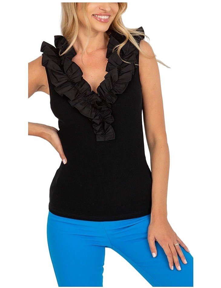 černý top bez rukávů