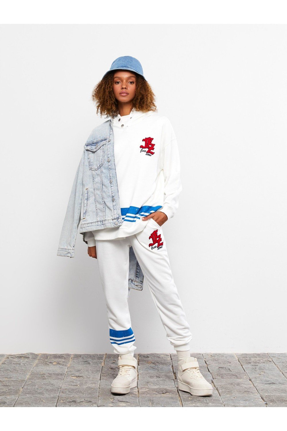 LC Waikiki Sweatpants - Ecru - Joggers