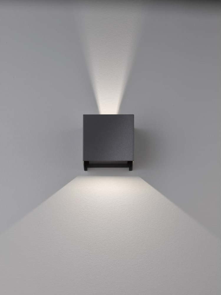 Černé LED nástěnné svítidlo – Fischer & Honsel