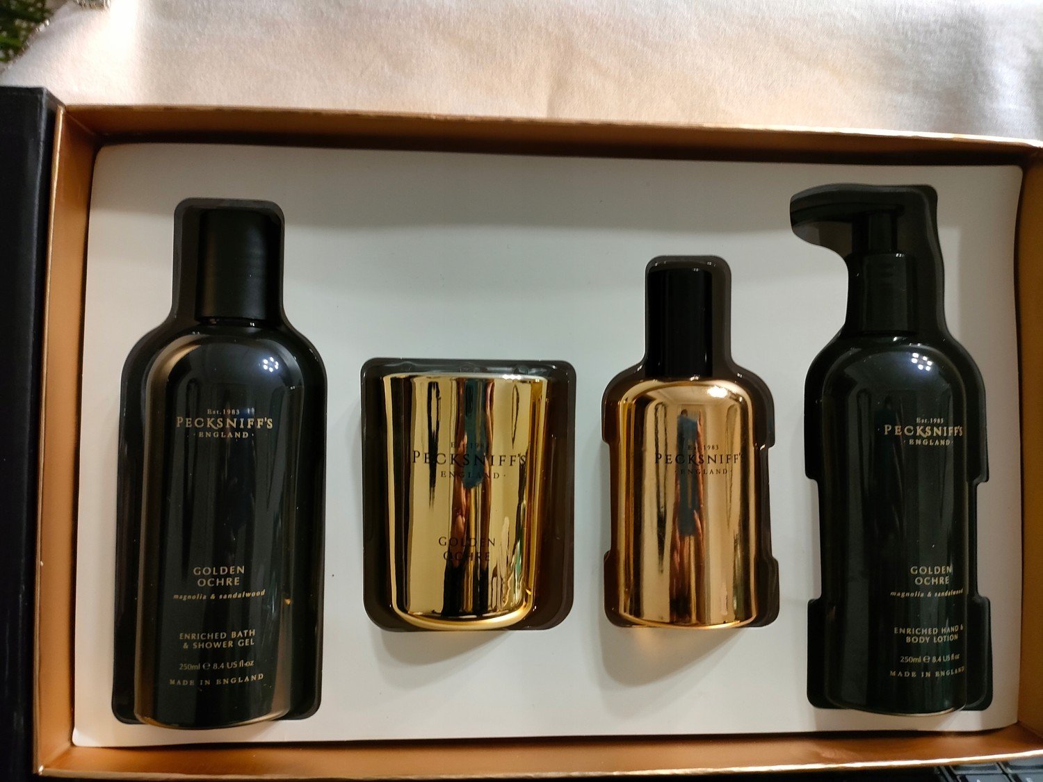 Pecksniff's Exkluzivní Zestw Women Golden Orche