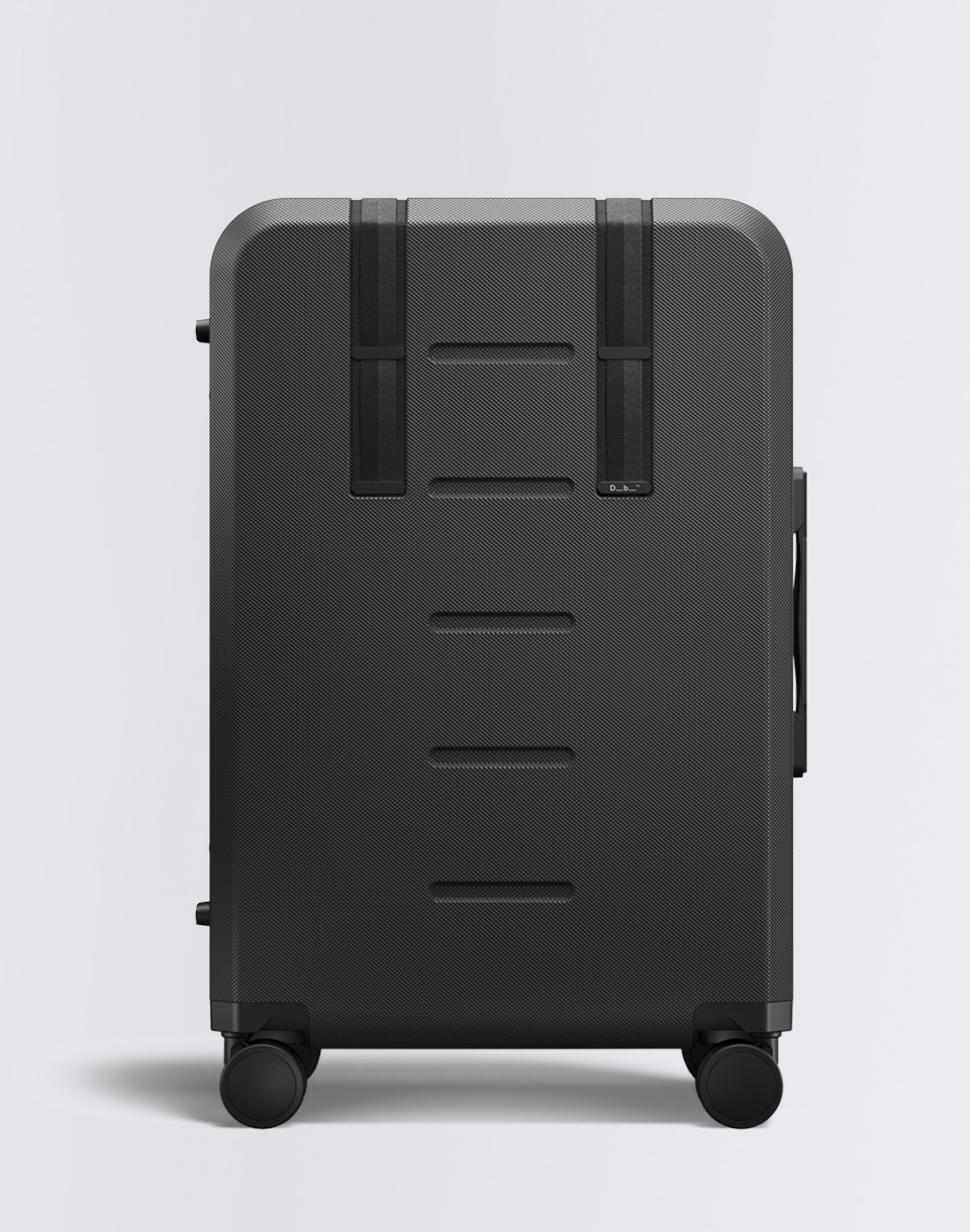Db Ramverk Check-in Luggage Medium Black Out