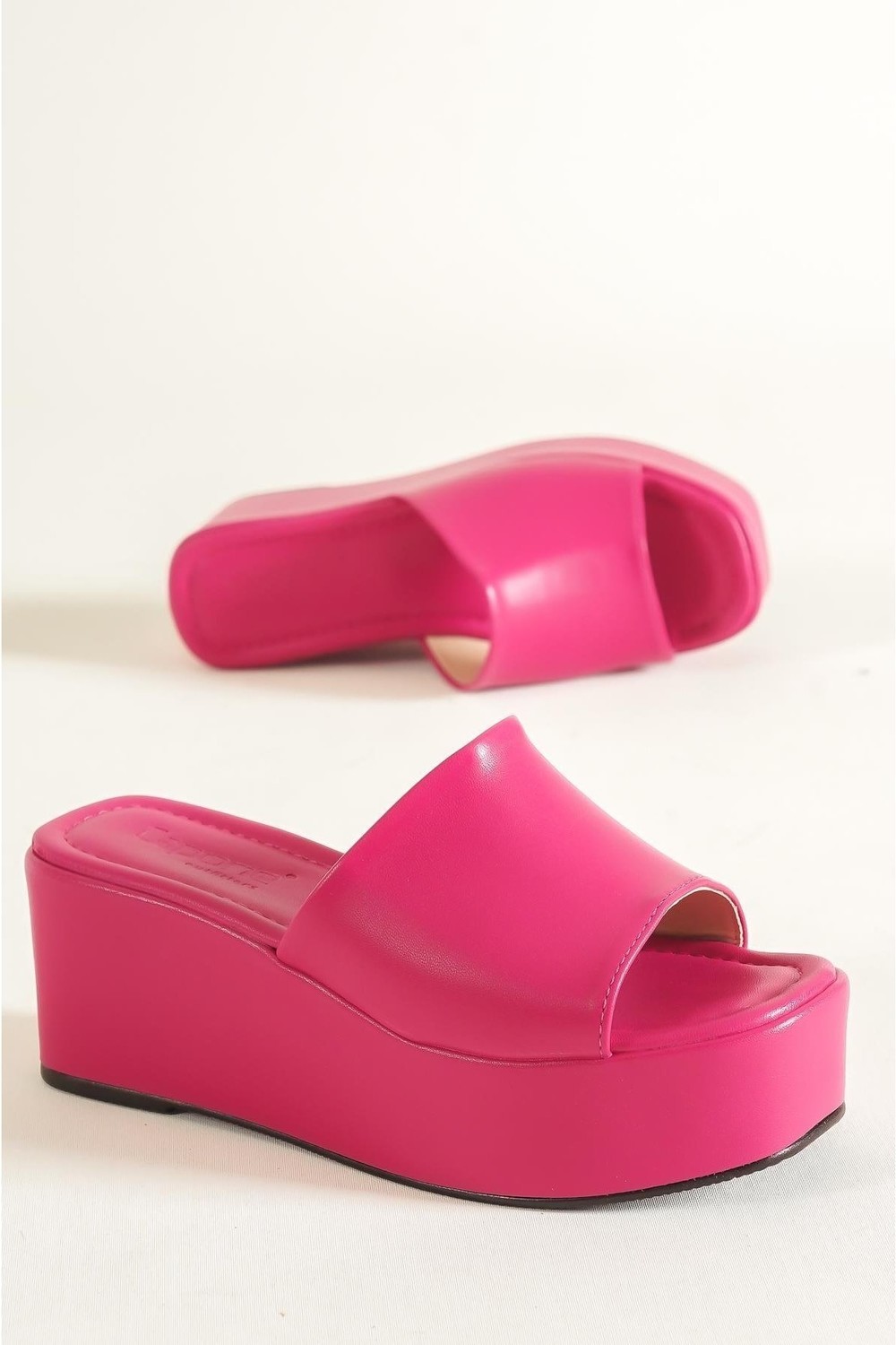 Capone Outfitters Mules - Pink - Wedge