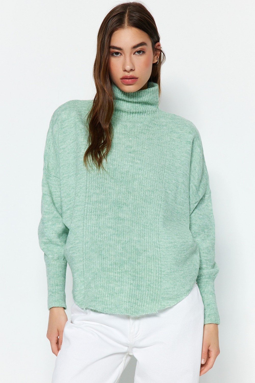 Trendyol Sweater - Grün - Oversize