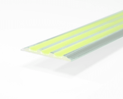 Profil na schody fotoluminiscenční, plochý fotoluminiscenční - 1200 x 50 mm - Kód: 10860