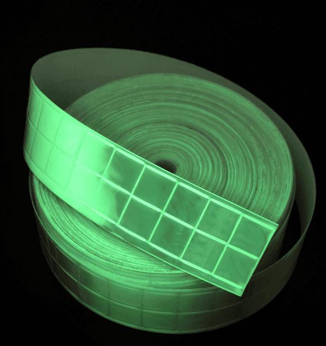 Reflexní fotoluminiscenční páska GLOWSTAR S1 fotoluminiscenční - 50 mm x 1 m - Kód: 02710
