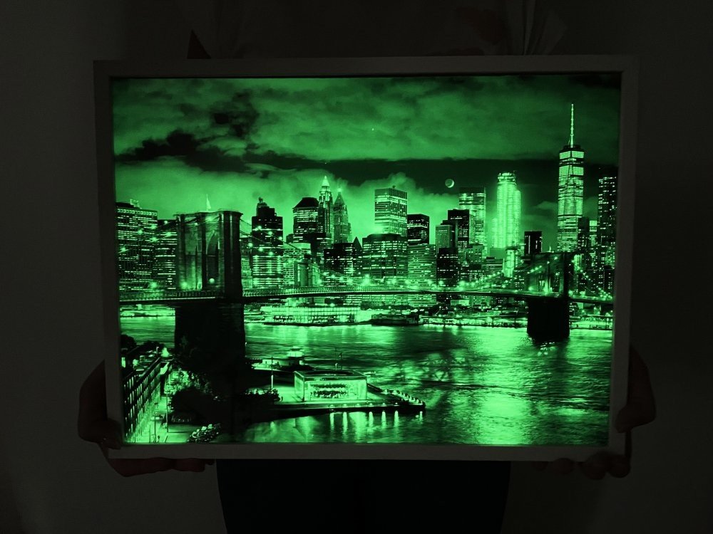 Obrázek svítící ve tmě - Manhattan formát A4 - Kód: 04985