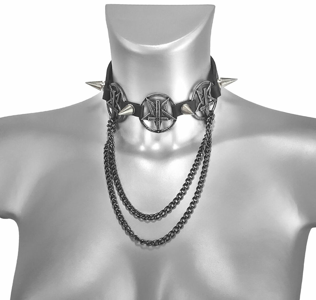 obojek (postroj na botu) Triple Chain Inverted Cross Boot Strap