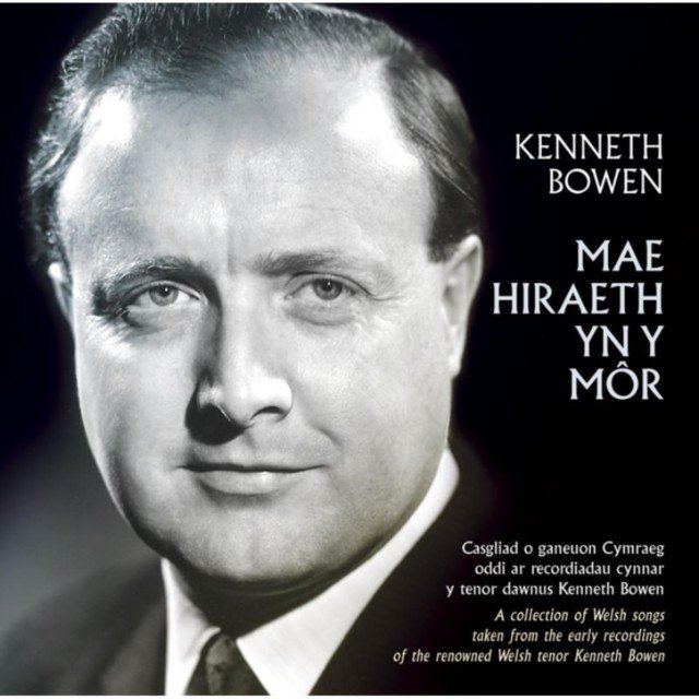Mae Hiraeth Yn Y Mor (CD / Album)