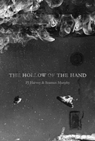 Hollow of the Hand (Harvey - PJ)(Paperback / softback)