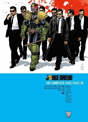 Judge Dredd: The Complete Case Files 38(Paperback / softback)