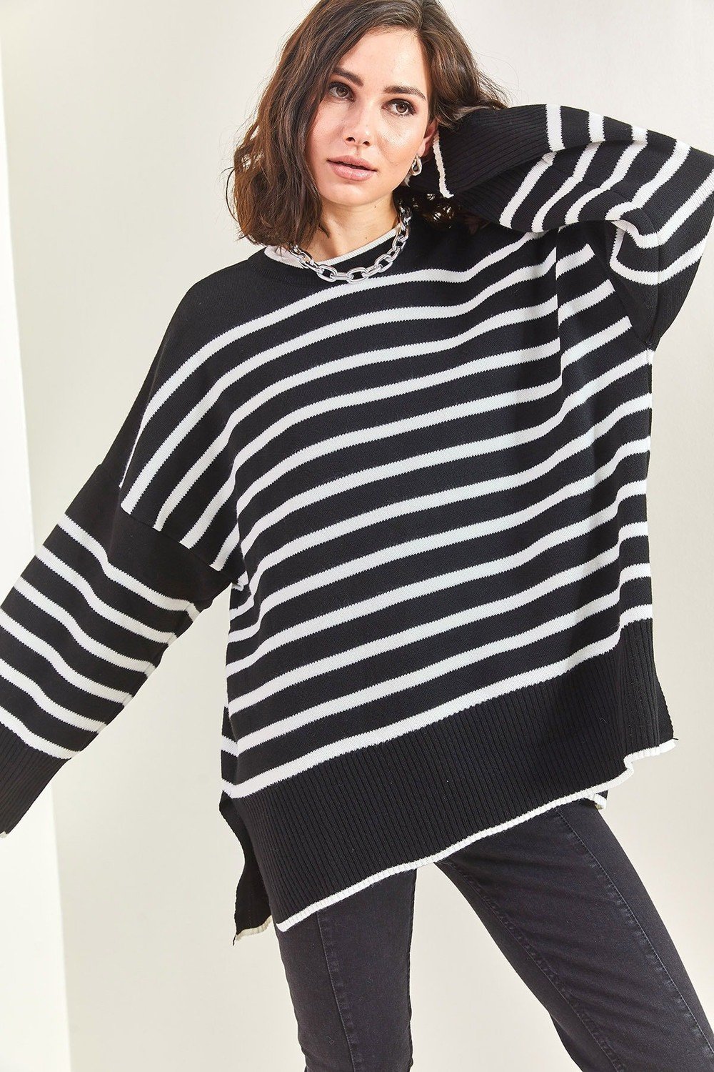 Bianco Lucci Sweater - Black - Oversize