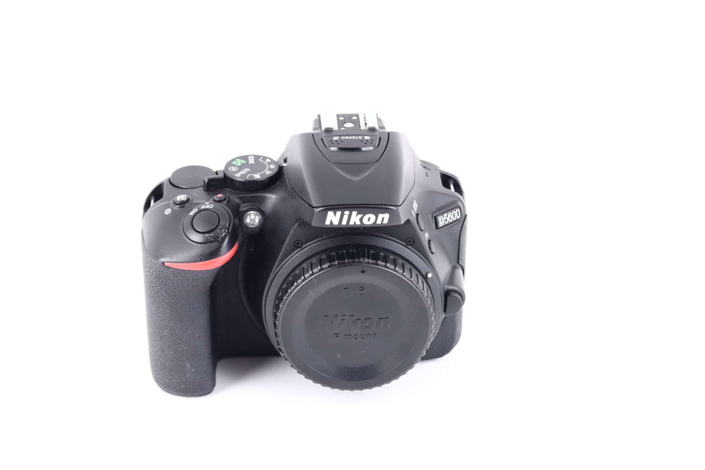 Nikon D5600 tělo černý bazar
