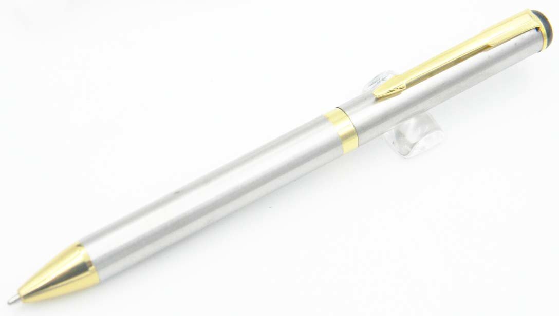 Kuličkové pero - Stříbrné, zlaté