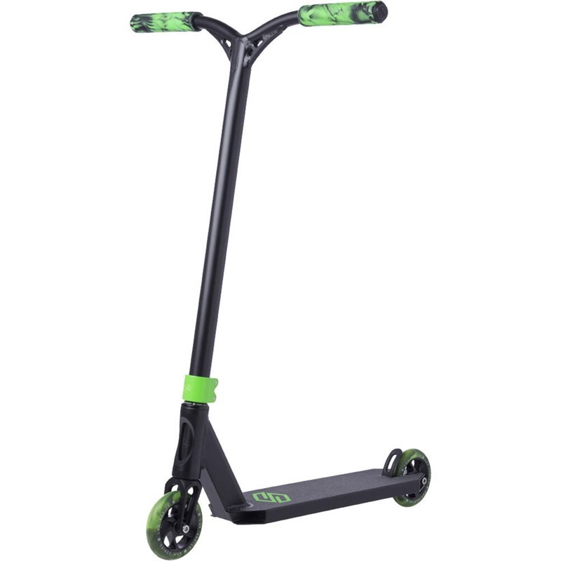 koloběžka STRIKER - Striker Lux Pro Scooter (LIME)