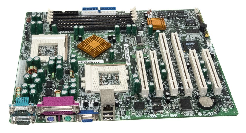 Intel SAI2 2x s.370 Sdram Vga A66889-202