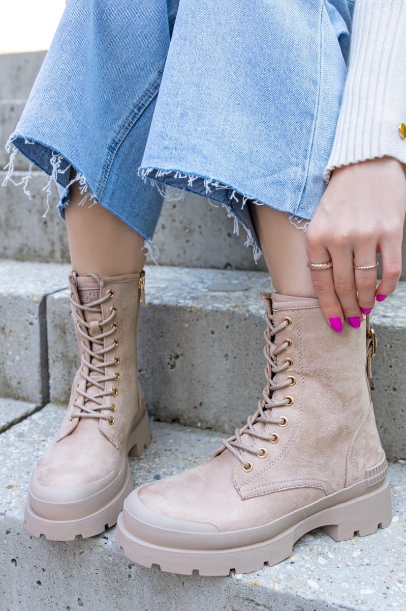 Béžové semišové šněrovací kotníkové boty 142025