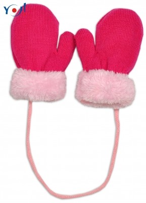 YO! Zimní kojenecké rukavičky s kožíškem - se šňůrkou YO - malinové/růžový kožíšek, vel. 80-92 (12-24m)