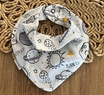 Dětský bavlněný šátek na krk Mamatti, Kosmos - bílá s potiskem, vel. univerzální
