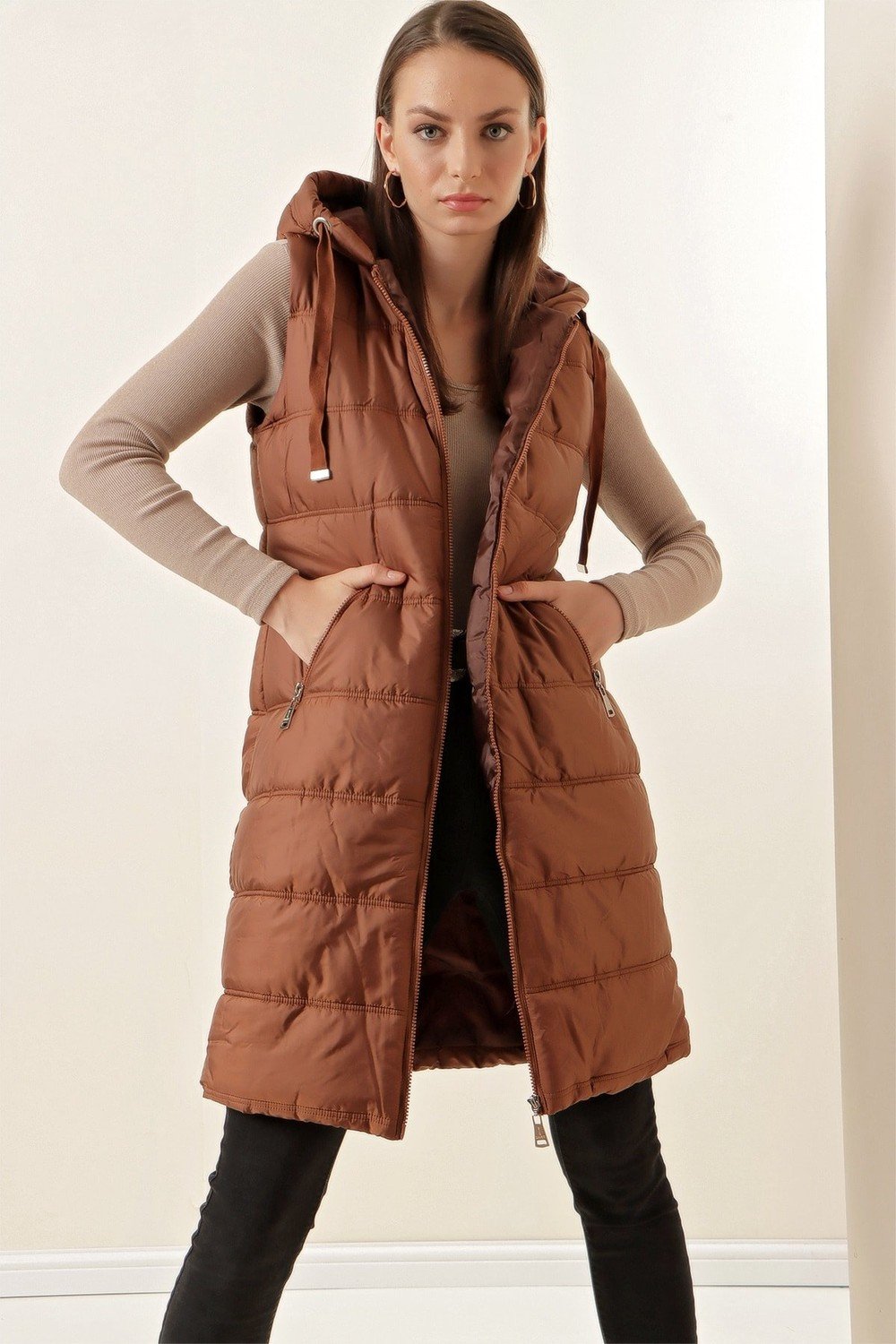 Bigdart Vest - Brown - Puffer