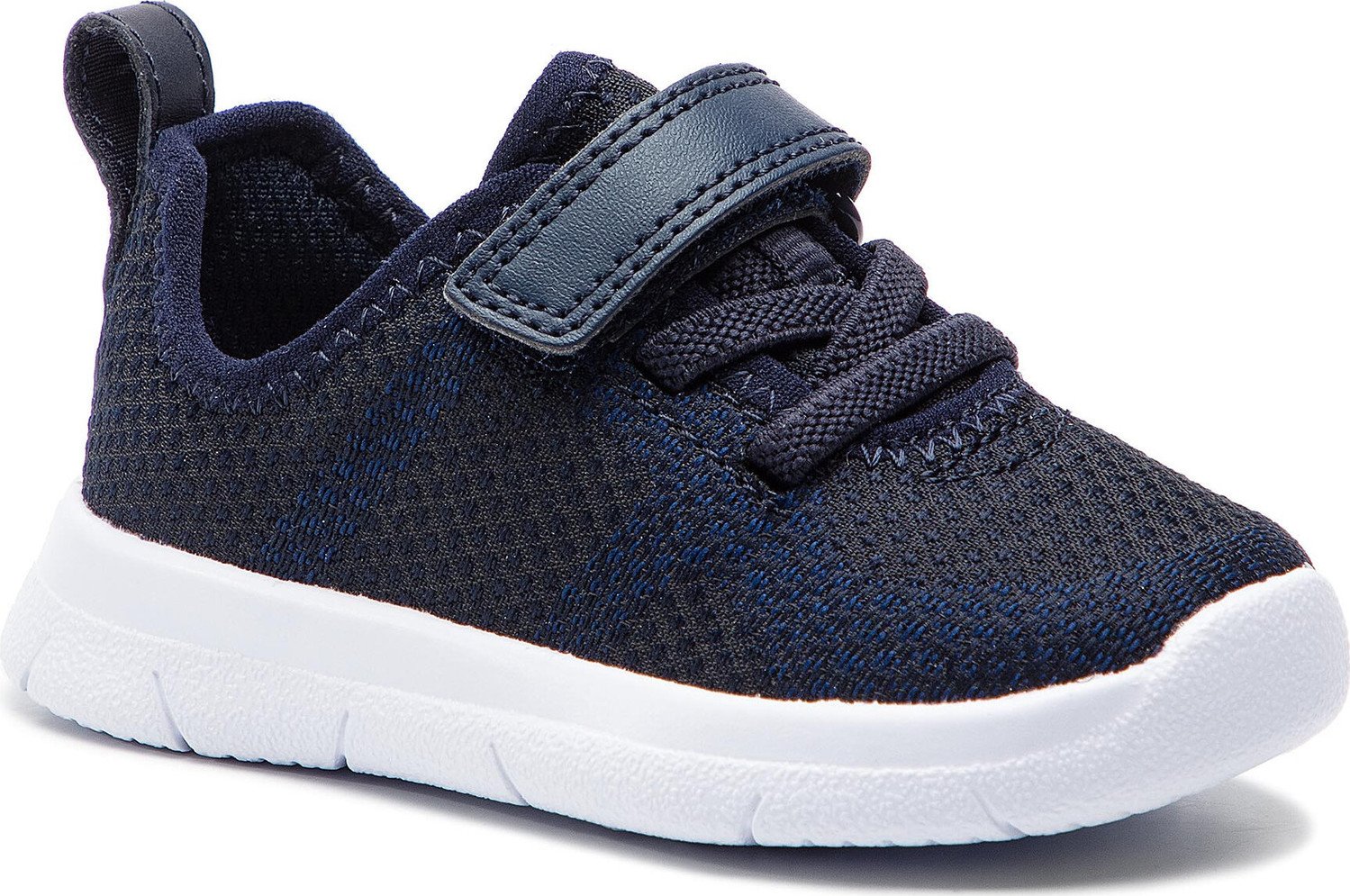 Sneakersy Clarks Ath Flux T 261412696 Navy