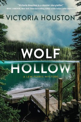 Wolf Hollow (Houston Victoria)(Paperback)