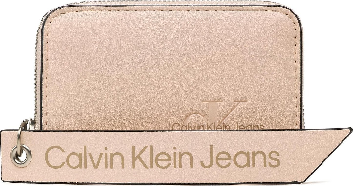 Malá dámská peněženka Calvin Klein Jeans Sculpted Med Zip Around Tag K60K610578 TGE