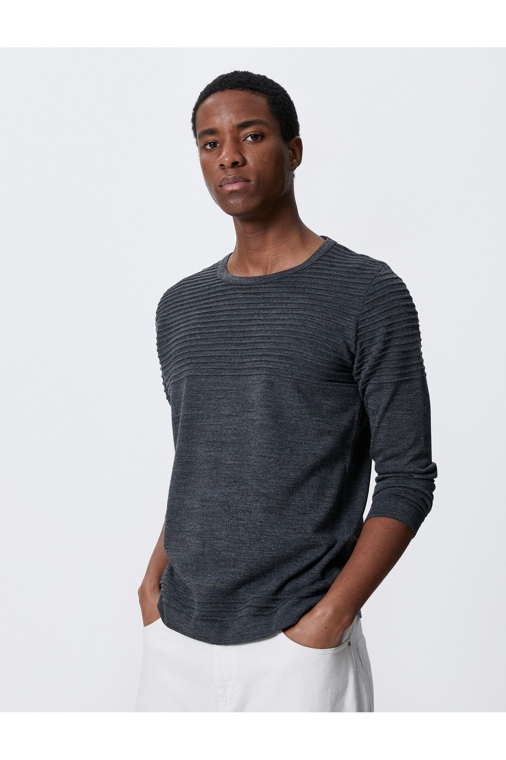 Koton Basic Knitwear Sweater Textured Crew Neck Slim Fit.