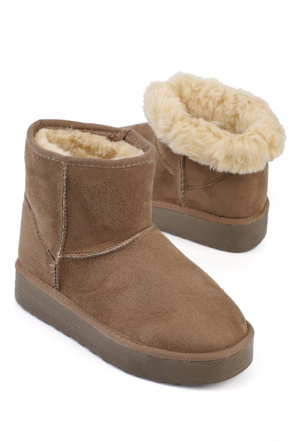 Capone Outfitters Capone Thick Sole Round Toe Shearling Medium Size Women's Boots