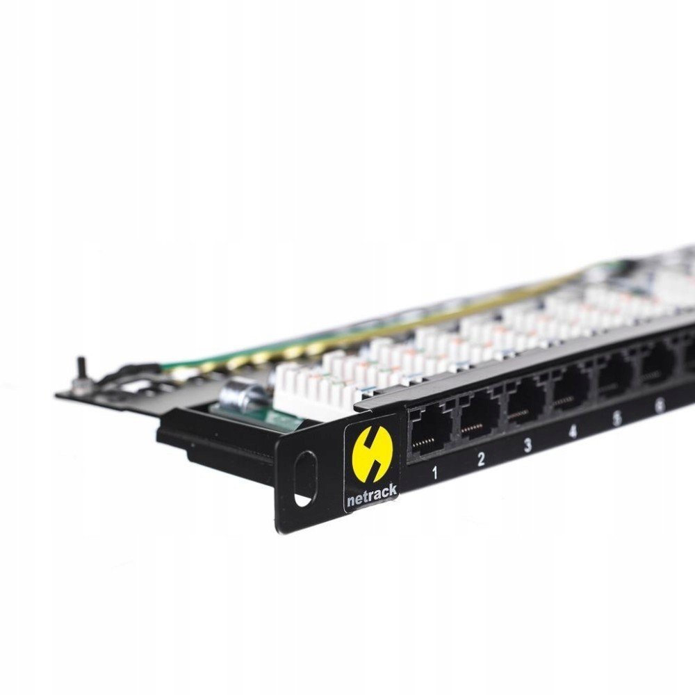 Netrack patchpanel 19'' 24 portů kat 5e Utp 0,5U