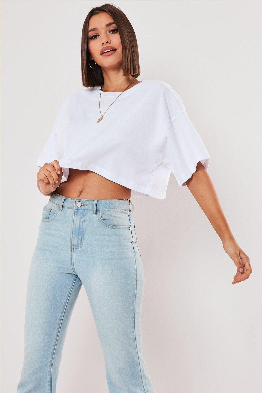 K&H TWENTY-ONE White 100% Cotton Crew Neck Oversized Crop T-shirt.