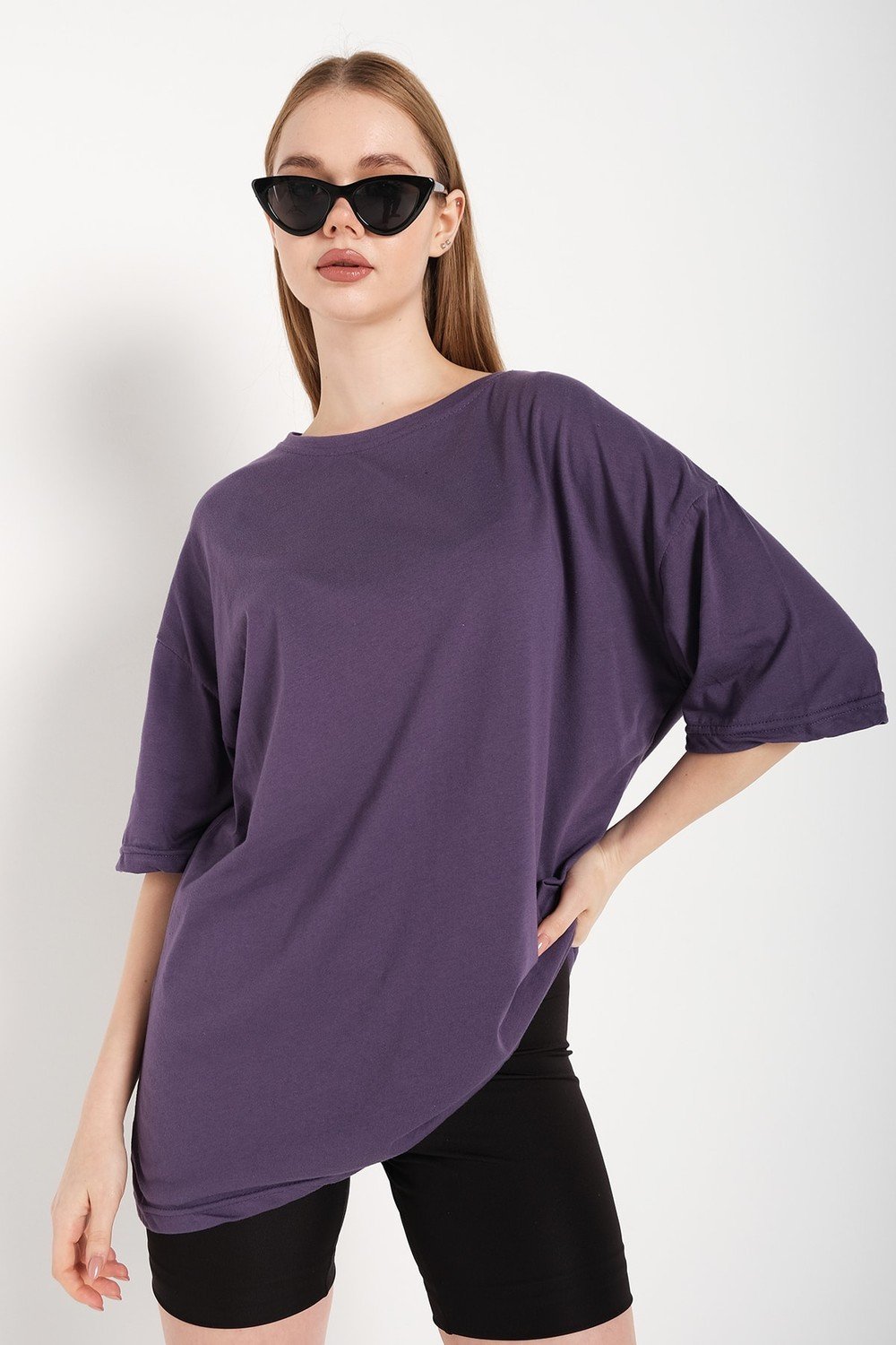 K&H TWENTY-ONE Women's Purple Oversized T-shirt