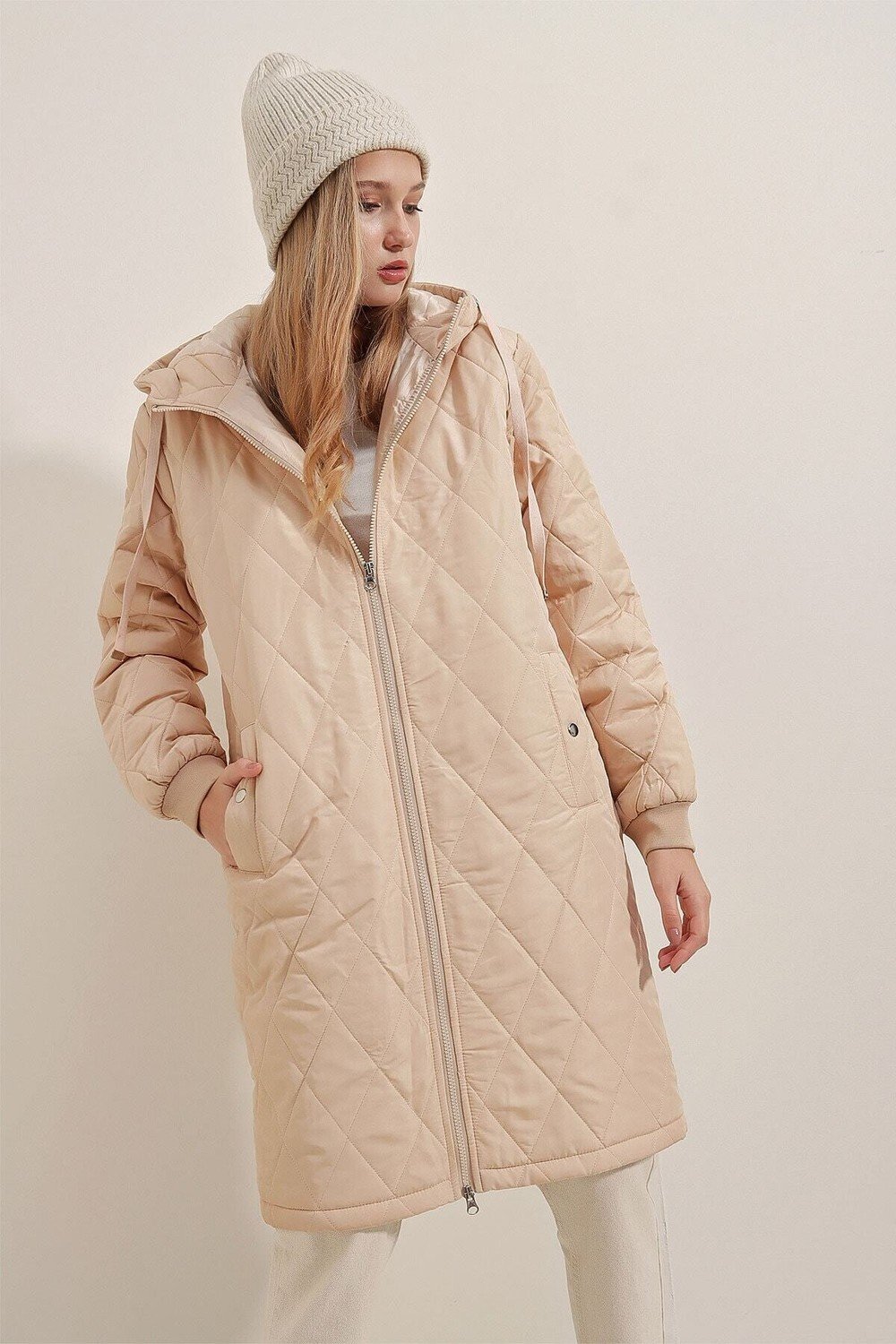 Bigdart 5138 Quilted Long Puffy Coat - Beige