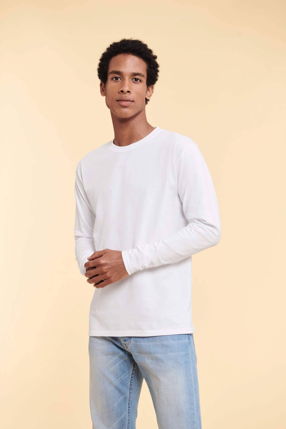 White Men's T-shirt Iconic 195 Ringspun Premium Fruit of the Loom