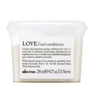 Davines Essential Haircare Love Curl Conditioner vyživující kondicionér pro vlnité a kudrnaté vlasy 250 ml