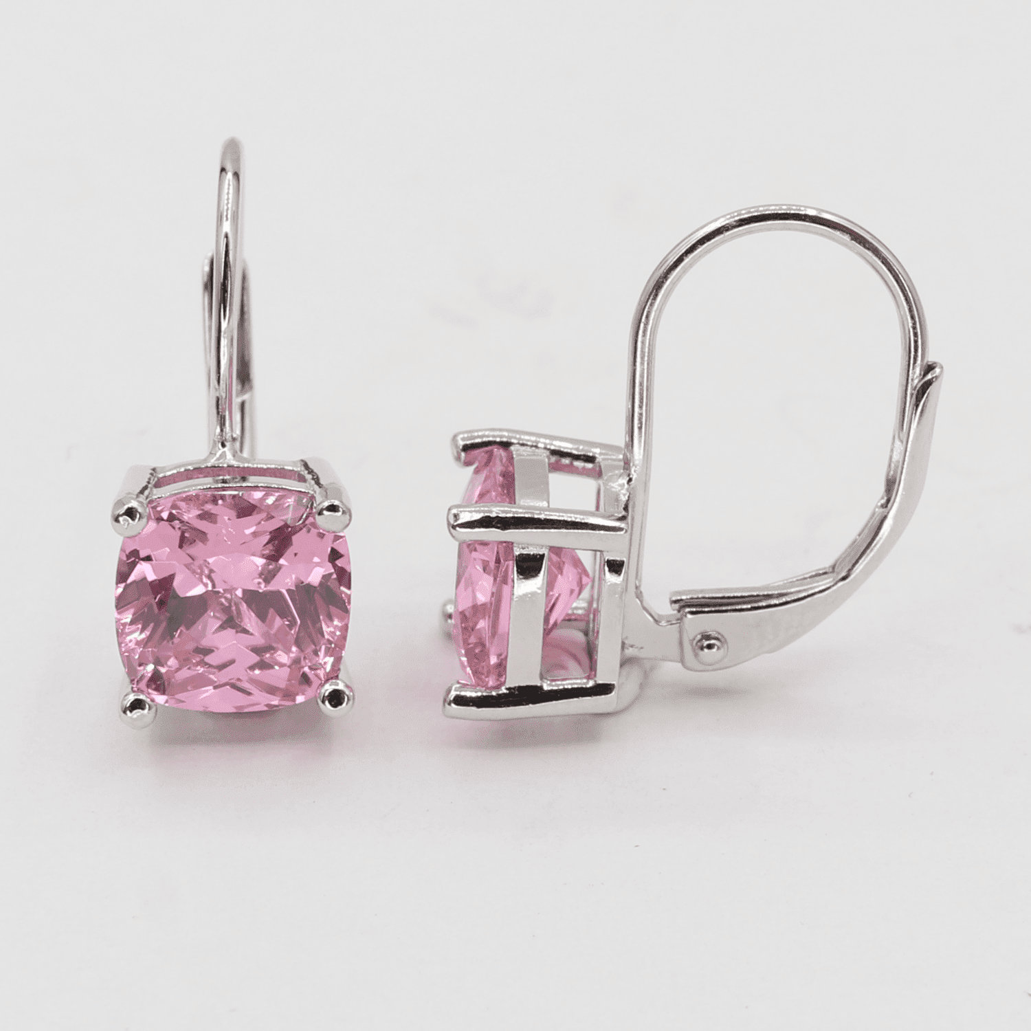 Stříbrné náušnice 104977