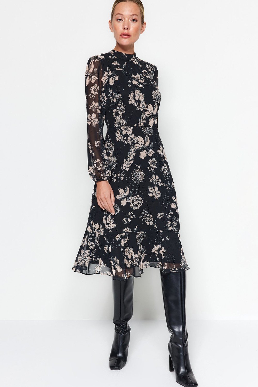 Trendyol A-Line Black Floral Pattern Chiffon Dress With Woven Lining