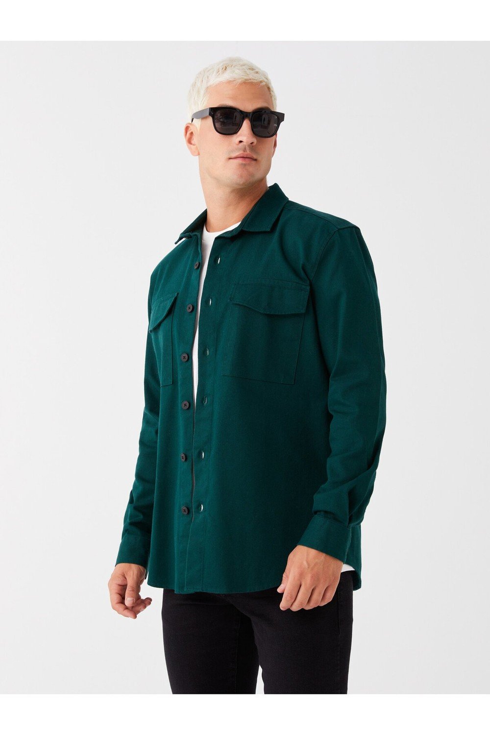 LC Waikiki A Comfortable Fit. Long Sleeved Men's Shirts.