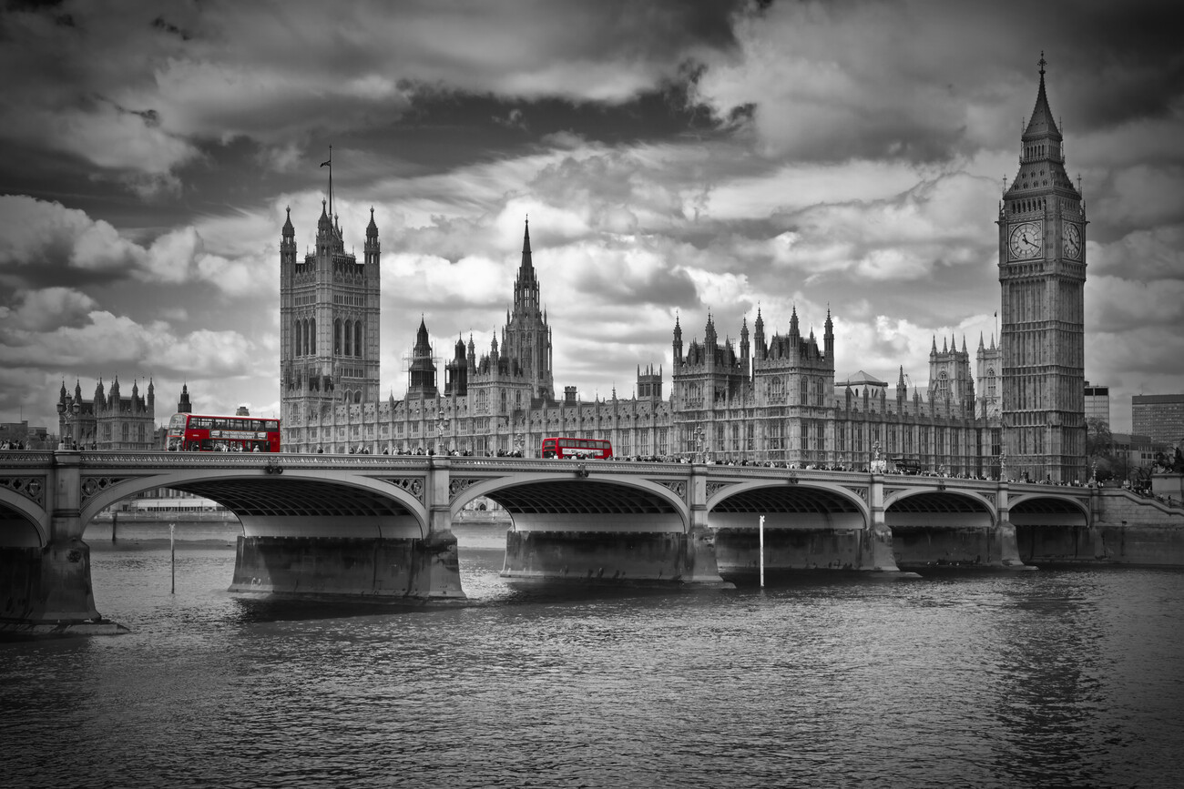 Melanie Viola Umělecká fotografie LONDON Westminster Bridge & Red Buses, Melanie Viola, (40 x 26.7 cm)