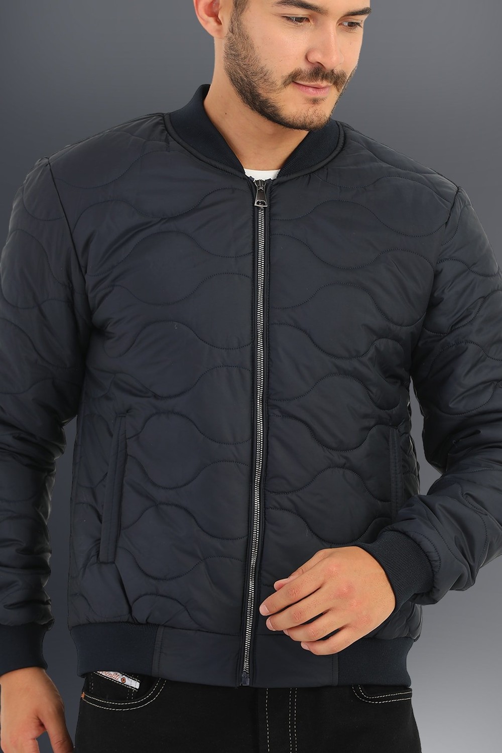 River Club Men's Navy Blue Water And Windproof Quilted Patterned Sports Jacket