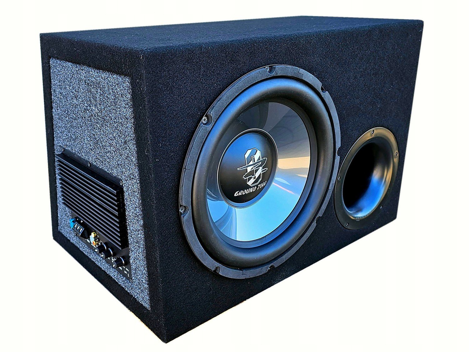 Ground Zero Gzfw 300BR-ACT subwoofer s 30cm zesilovačem Bass-reflex